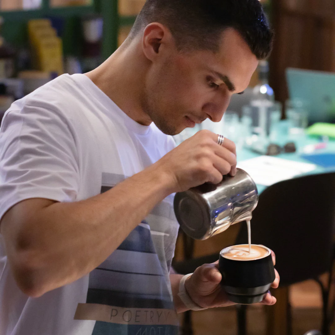 Corso Barista - Latte Art - Image 3